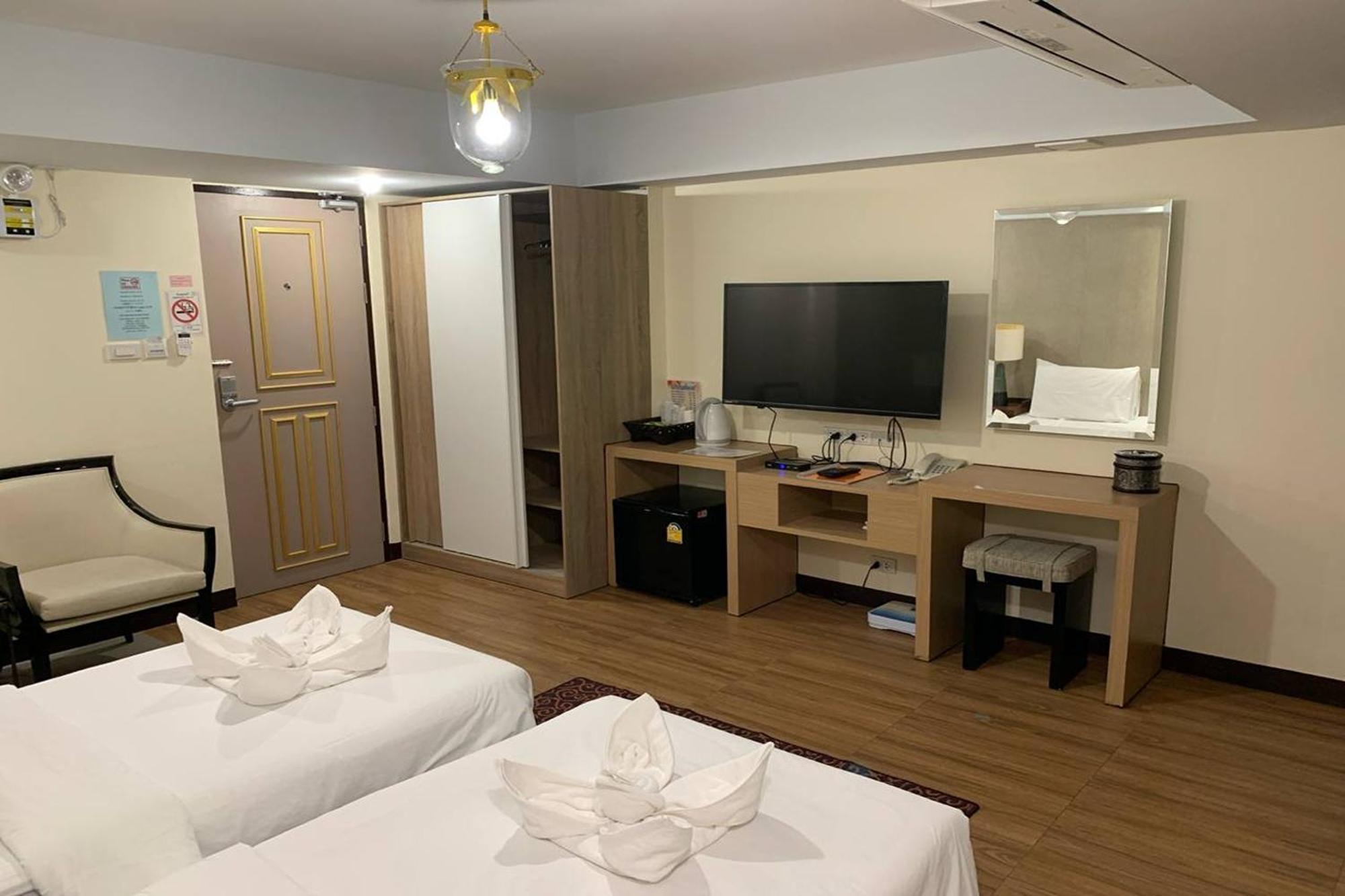 Kim Hotel At Morleng Банкок Екстериор снимка